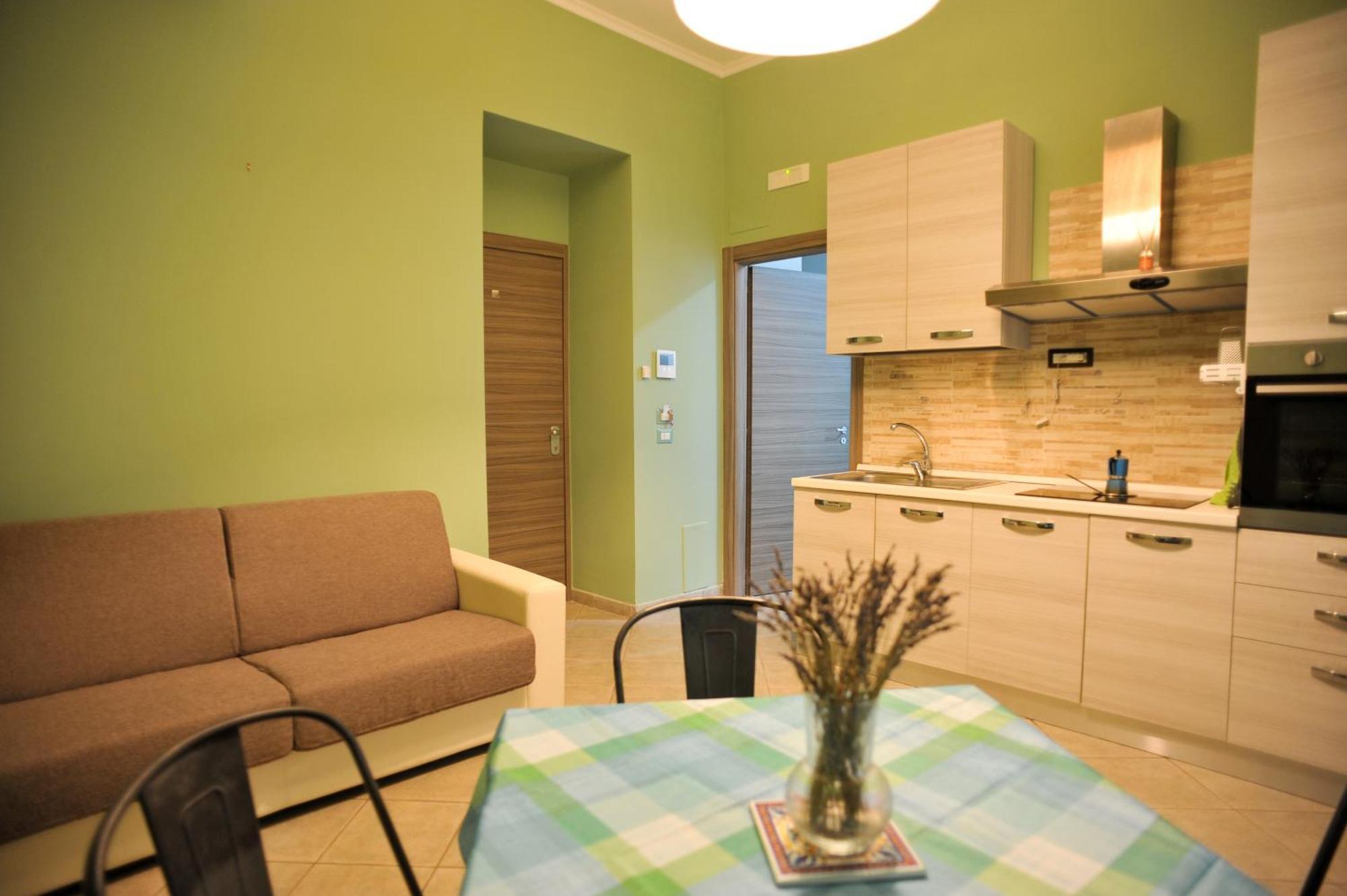 In Center Apartaments 살레르노 외부 사진