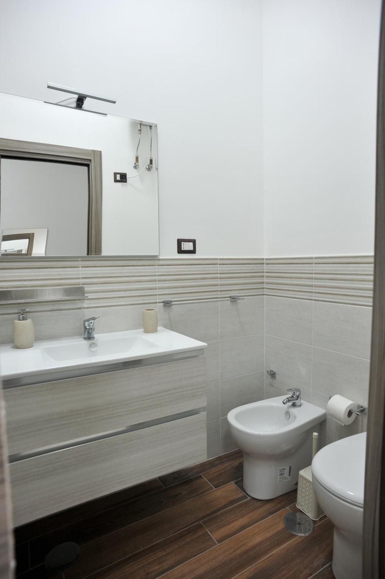 In Center Apartaments 살레르노 외부 사진